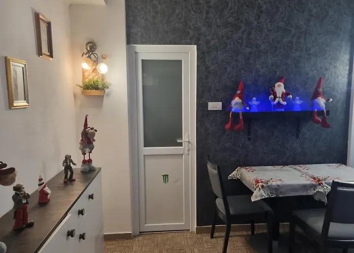 Garsoniera Luxury 2 Apartman